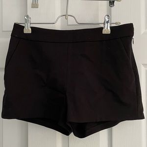 NWT! Express Black Mid Rise Shorts! Size 4